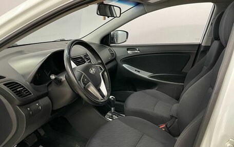 Hyundai Solaris II рестайлинг, 2013 год, 780 000 рублей, 11 фотография