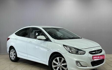 Hyundai Solaris II рестайлинг, 2013 год, 780 000 рублей, 3 фотография