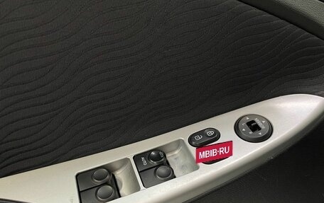 Hyundai Solaris II рестайлинг, 2013 год, 780 000 рублей, 18 фотография