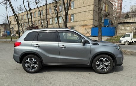 Suzuki Escudo IV, 2015 год, 1 600 000 рублей, 22 фотография