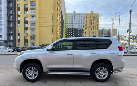 Toyota Land Cruiser Prado 150 рестайлинг 2, 2010 год, 2 500 000 рублей, 5 фотография