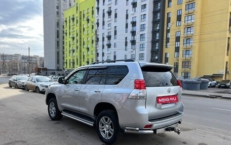 Toyota Land Cruiser Prado 150 рестайлинг 2, 2010 год, 2 500 000 рублей, 6 фотография
