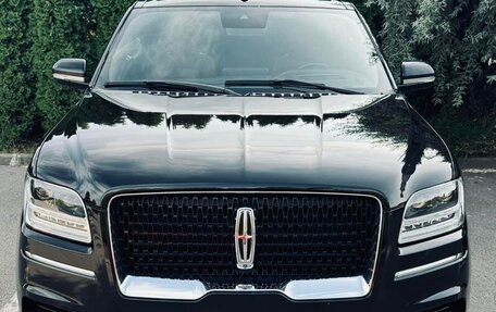 Lincoln Navigator, 2021 год, 9 000 000 рублей, 2 фотография