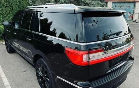 Lincoln Navigator, 2021 год, 9 000 000 рублей, 6 фотография