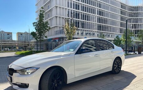 BMW 3 серия, 2014 год, 2 200 000 рублей, 3 фотография
