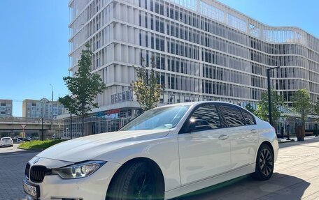 BMW 3 серия, 2014 год, 2 200 000 рублей, 13 фотография