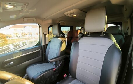 Citroen SpaceTourer I, 2017 год, 2 600 000 рублей, 11 фотография