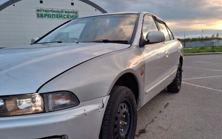 Mitsubishi Galant VIII, 2000 год, 250 000 рублей, 4 фотография