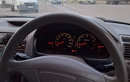 Mitsubishi Galant VIII, 2000 год, 250 000 рублей, 16 фотография