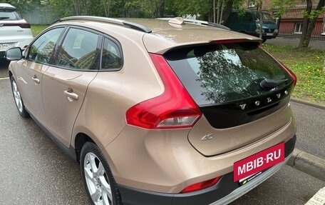 Volvo V40 II рестайлинг, 2014 год, 1 500 000 рублей, 5 фотография