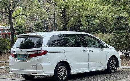 Honda Odyssey IV, 2021 год, 2 420 000 рублей, 2 фотография