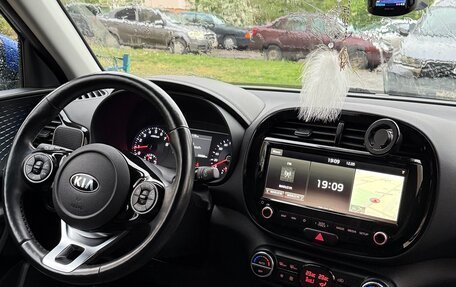 KIA Soul III, 2019 год, 2 350 000 рублей, 18 фотография