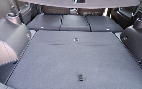 Toyota Verso I, 2013 год, 1 650 000 рублей, 21 фотография