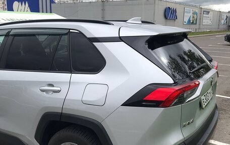 Toyota RAV4, 2020 год, 3 100 000 рублей, 4 фотография
