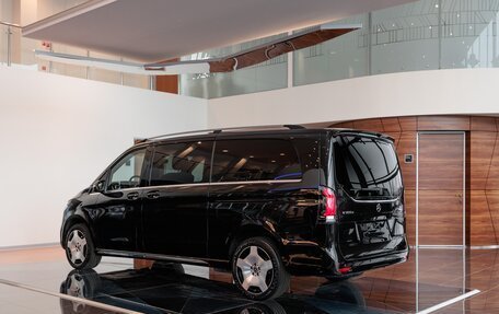 Mercedes-Benz V-Класс, 2024 год, 14 390 000 рублей, 2 фотография