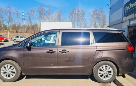KIA Sedona III, 2016 год, 2 330 000 рублей, 7 фотография
