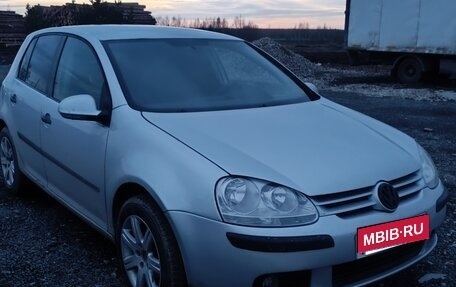 Volkswagen Golf V, 2004 год, 410 000 рублей, 2 фотография