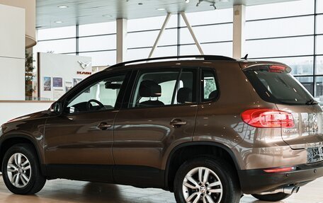 Volkswagen Tiguan I, 2015 год, 1 455 000 рублей, 4 фотография