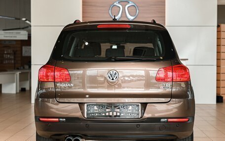 Volkswagen Tiguan I, 2015 год, 1 455 000 рублей, 5 фотография
