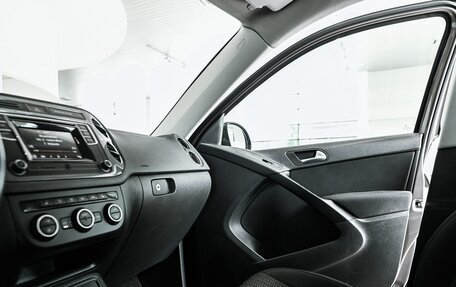 Volkswagen Tiguan I, 2015 год, 1 455 000 рублей, 15 фотография