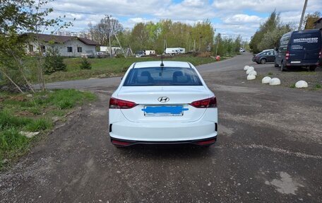 Hyundai Solaris II рестайлинг, 2020 год, 850 000 рублей, 4 фотография