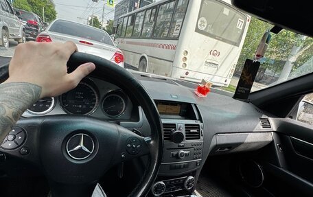 Mercedes-Benz C-Класс, 2010 год, 1 400 000 рублей, 4 фотография