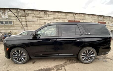 Cadillac Escalade V, 2023 год, 13 000 000 рублей, 4 фотография