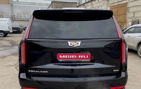 Cadillac Escalade V, 2023 год, 13 000 000 рублей, 6 фотография
