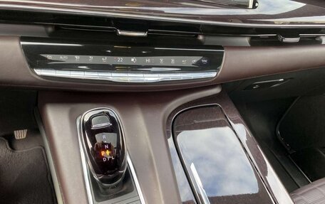 Cadillac Escalade V, 2023 год, 13 000 000 рублей, 22 фотография