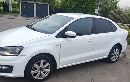 Volkswagen Polo VI (EU Market), 2015 год, 1 000 000 рублей, 2 фотография