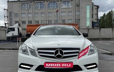Mercedes-Benz E-Класс, 2012 год, 1 800 000 рублей, 1 фотография
