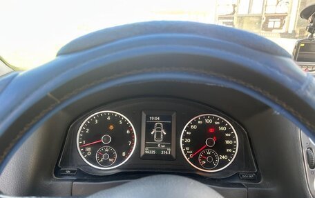Volkswagen Tiguan I, 2010 год, 1 250 000 рублей, 6 фотография