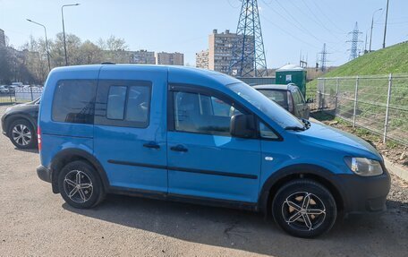 Volkswagen Caddy III рестайлинг, 2013 год, 880 000 рублей, 2 фотография