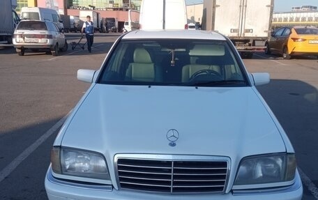 Mercedes-Benz C-Класс, 1994 год, 415 000 рублей, 4 фотография