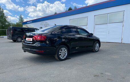 Volkswagen Jetta VI, 2013 год, 1 030 000 рублей, 4 фотография