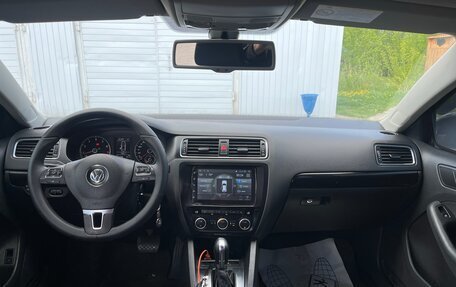 Volkswagen Jetta VI, 2013 год, 1 030 000 рублей, 9 фотография