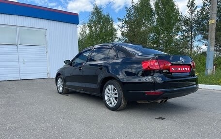 Volkswagen Jetta VI, 2013 год, 1 030 000 рублей, 6 фотография