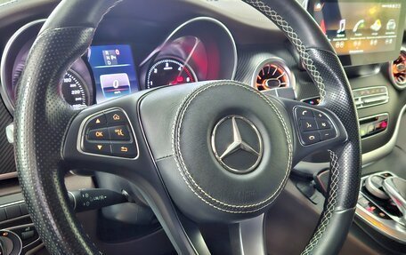 Mercedes-Benz V-Класс, 2017 год, 6 350 000 рублей, 5 фотография