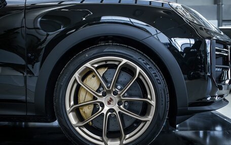 Porsche Cayenne III, 2025 год, 33 900 000 рублей, 8 фотография