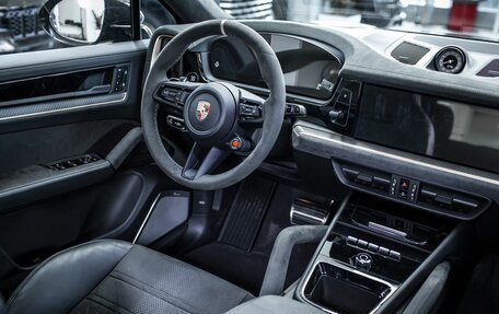 Porsche Cayenne III, 2025 год, 33 900 000 рублей, 30 фотография