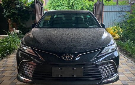 Toyota Camry, 2023 год, 4 100 000 рублей, 1 фотография