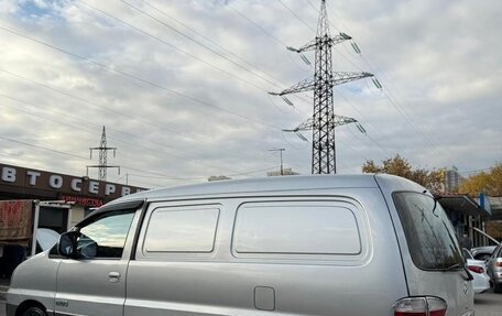 Hyundai Starex I рестайлинг, 2006 год, 590 000 рублей, 3 фотография