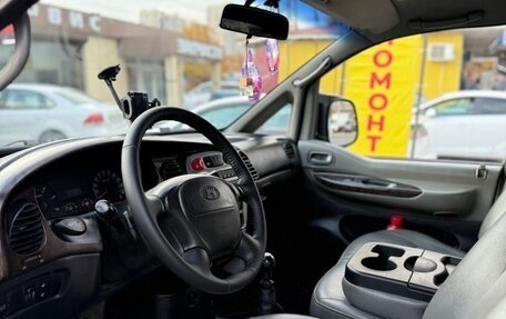Hyundai Starex I рестайлинг, 2006 год, 590 000 рублей, 5 фотография