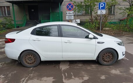 KIA Rio III рестайлинг, 2014 год, 700 000 рублей, 4 фотография