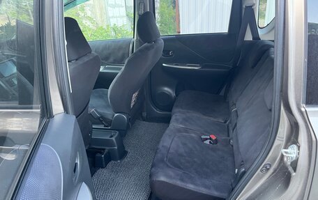 Toyota Ractis I, 2005 год, 565 000 рублей, 11 фотография