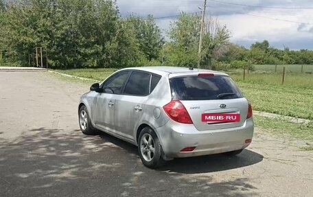 KIA cee'd I рестайлинг, 2009 год, 710 000 рублей, 2 фотография