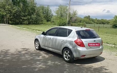 KIA cee'd I рестайлинг, 2009 год, 710 000 рублей, 8 фотография