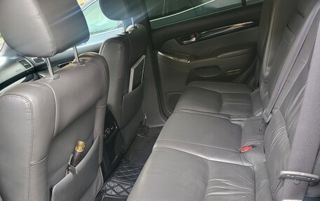 Toyota Land Cruiser Prado 120 рестайлинг, 2008 год, 1 700 000 рублей, 7 фотография