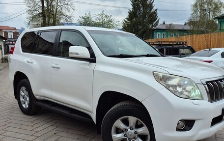 Toyota Land Cruiser Prado 150 рестайлинг 2, 2013 год, 2 700 000 рублей, 8 фотография