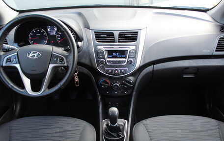 Hyundai Solaris II рестайлинг, 2014 год, 930 000 рублей, 5 фотография